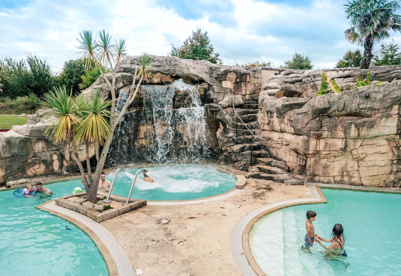 Camping De L'Orangerie De Lanniron Quimper Exterior photo